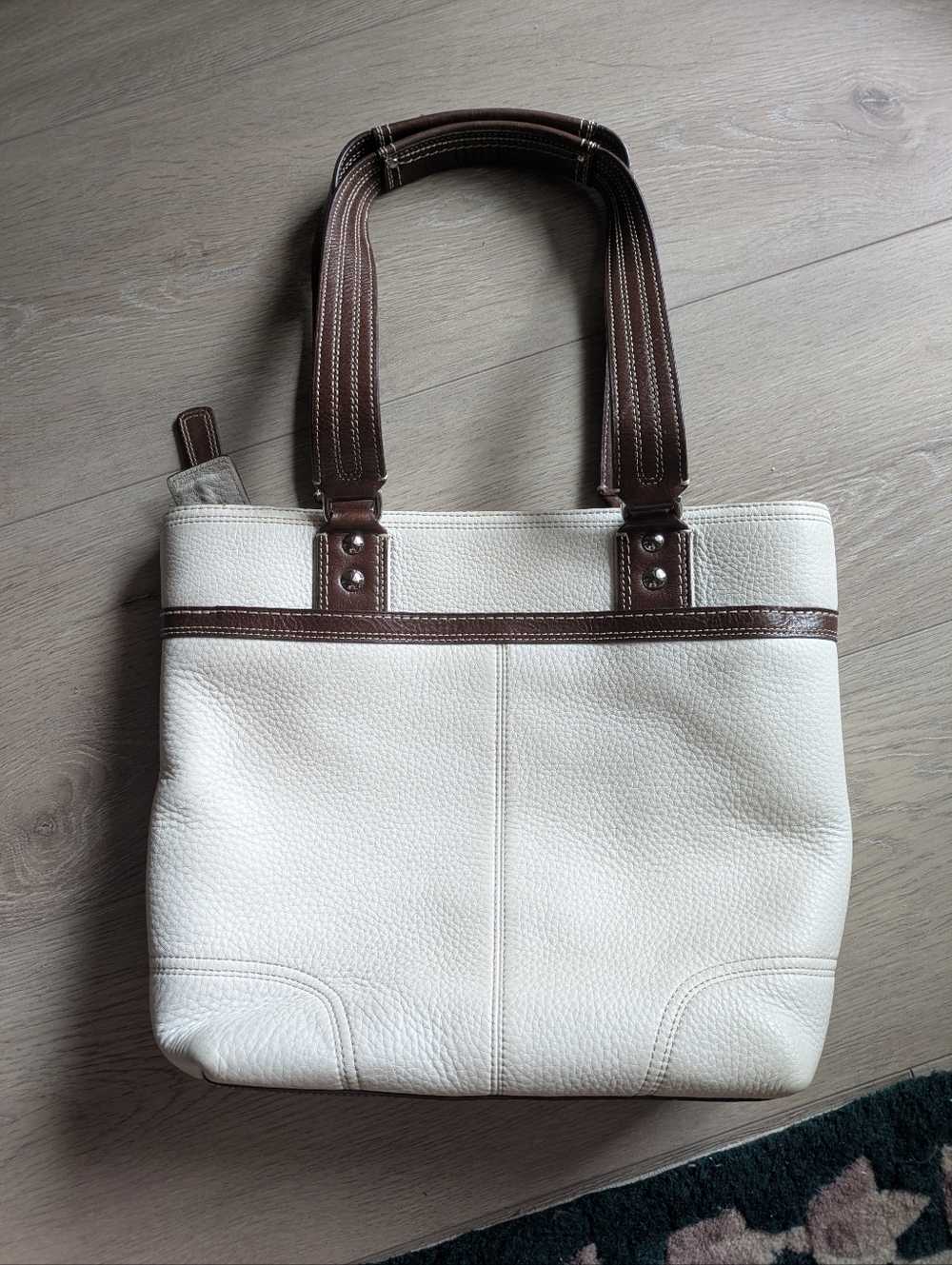 COACH Hampton y2k pebbled leather brown & cream shoulder turnkey tote bag